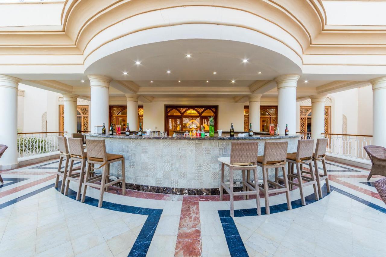 Grand Palace - Couples Only 18 Years Plus (Adults Only) Hurghada Exterior photo The bar at the lobby