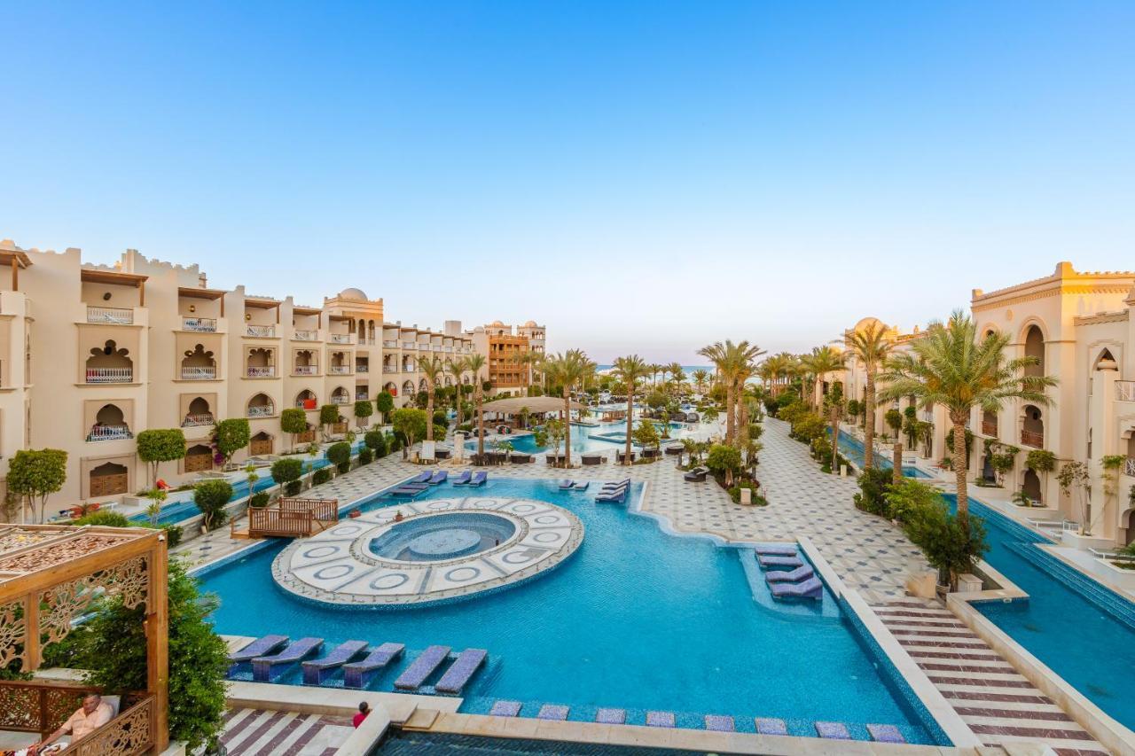 Grand Palace - Couples Only 18 Years Plus (Adults Only) Hurghada Exterior photo The resort's main pool