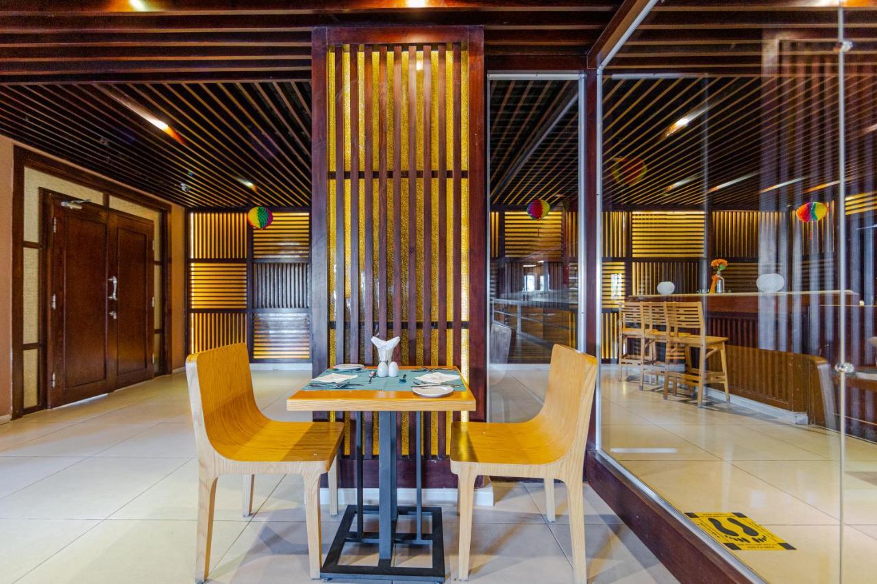 Grand Palace - Couples Only 18 Years Plus (Adults Only) Hurghada Exterior photo The interior of the restaurant