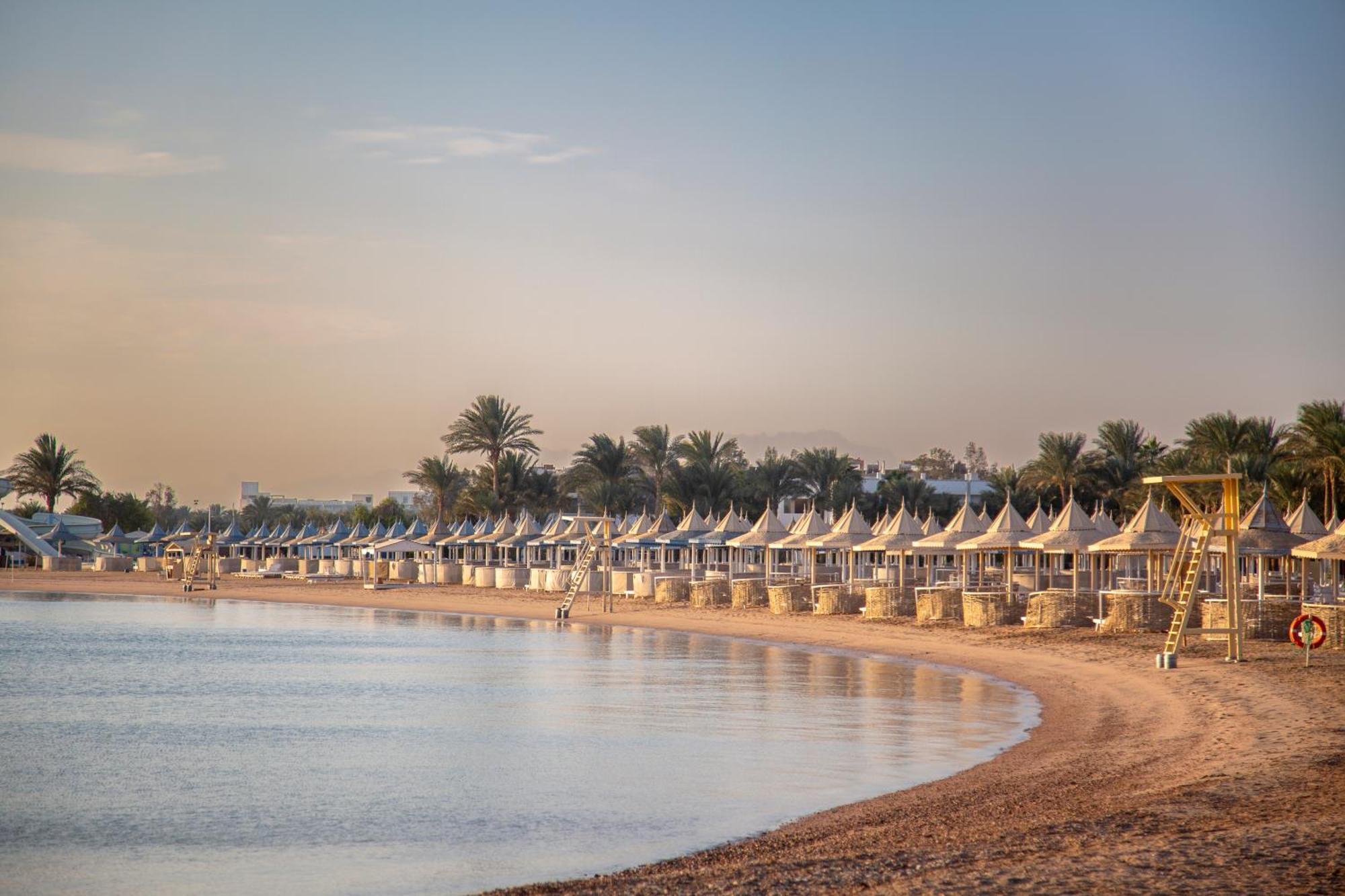 Grand Palace - Couples Only 18 Years Plus (Adults Only) Hurghada Exterior photo Beach at the Dead Sea